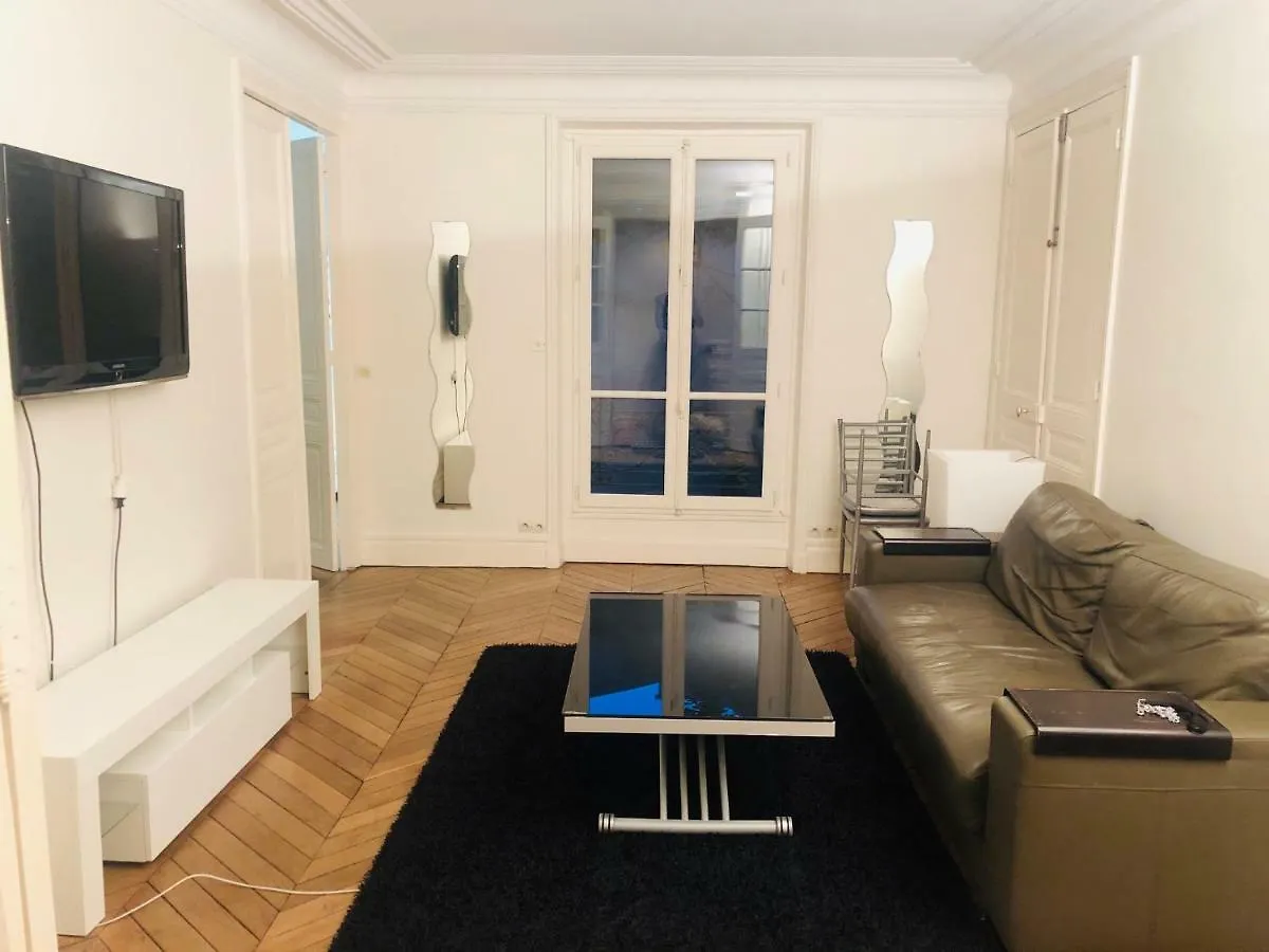Champs Elysees Colisee Paris Apartment
